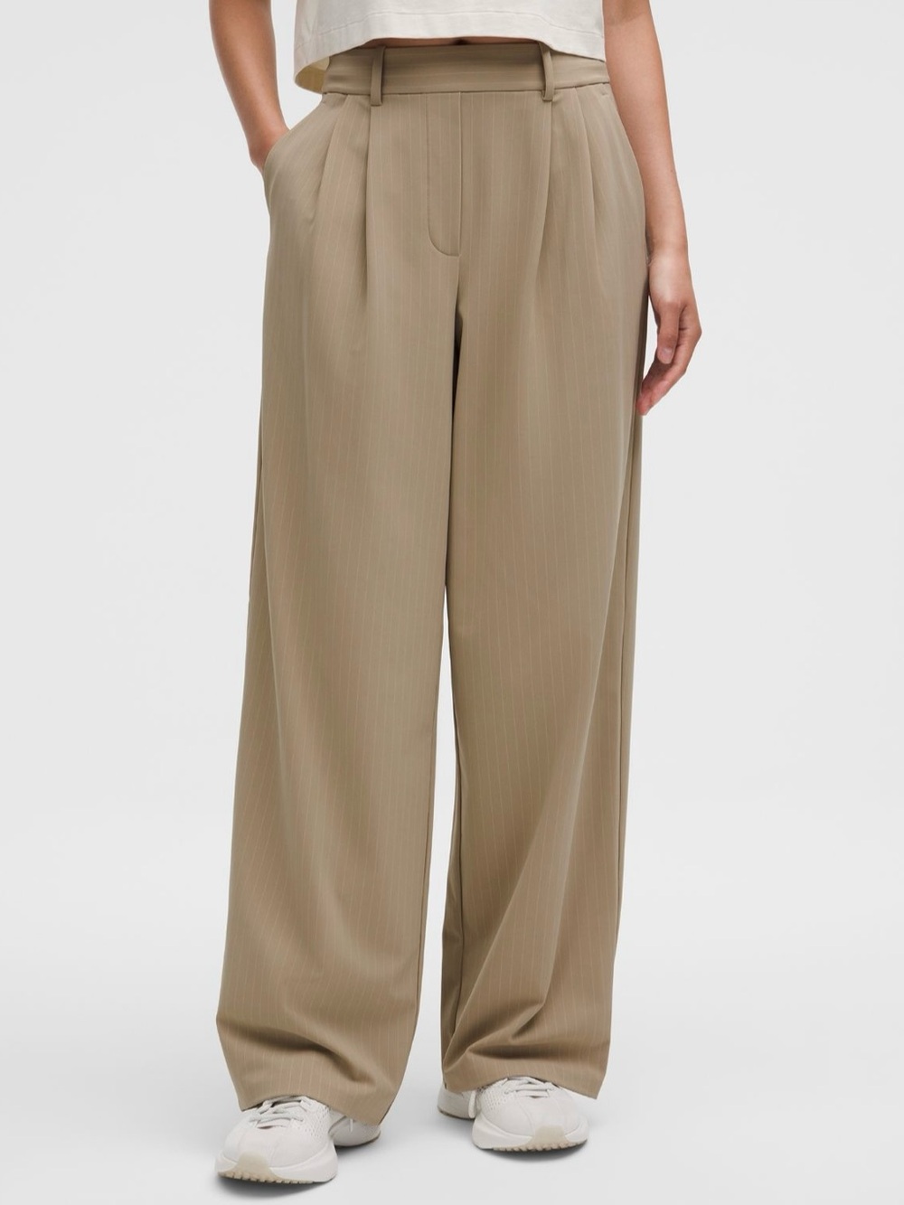 lululemon Daydrift High-Rise Wide-Leg Trouser in Sheer Oak/Light Ivory
